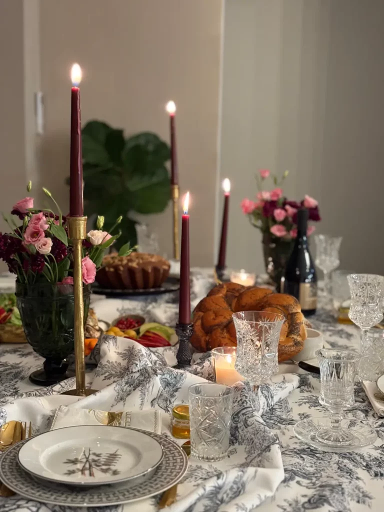 שולחן חג מעוצב