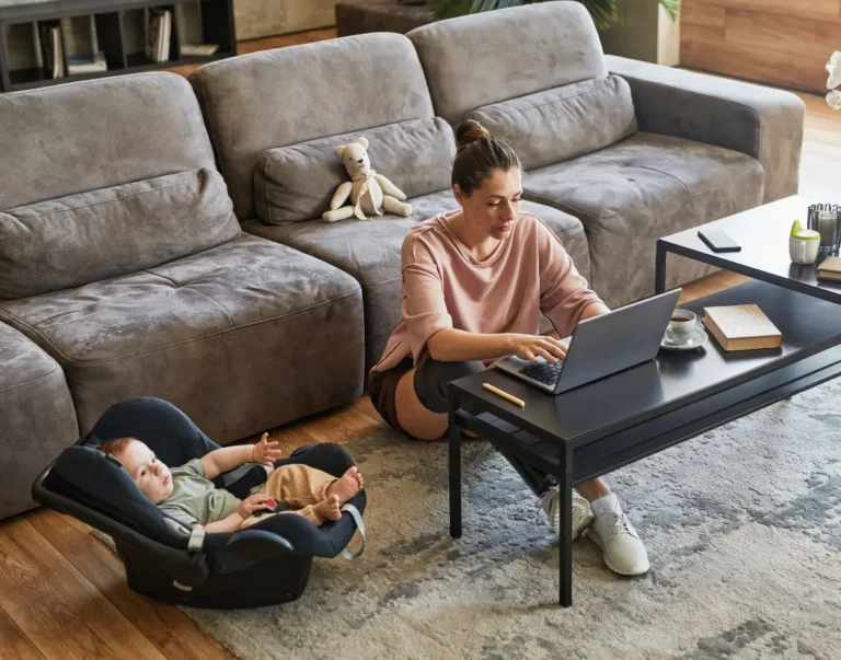 ניהול עסק מהבית עם תינוק